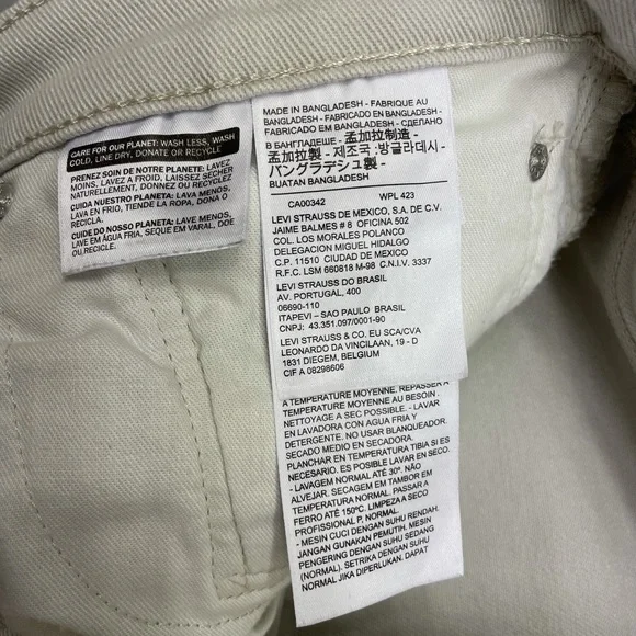 LEVIS, Denim, Grey, Size 36W X 32L - Picture 4 of 9